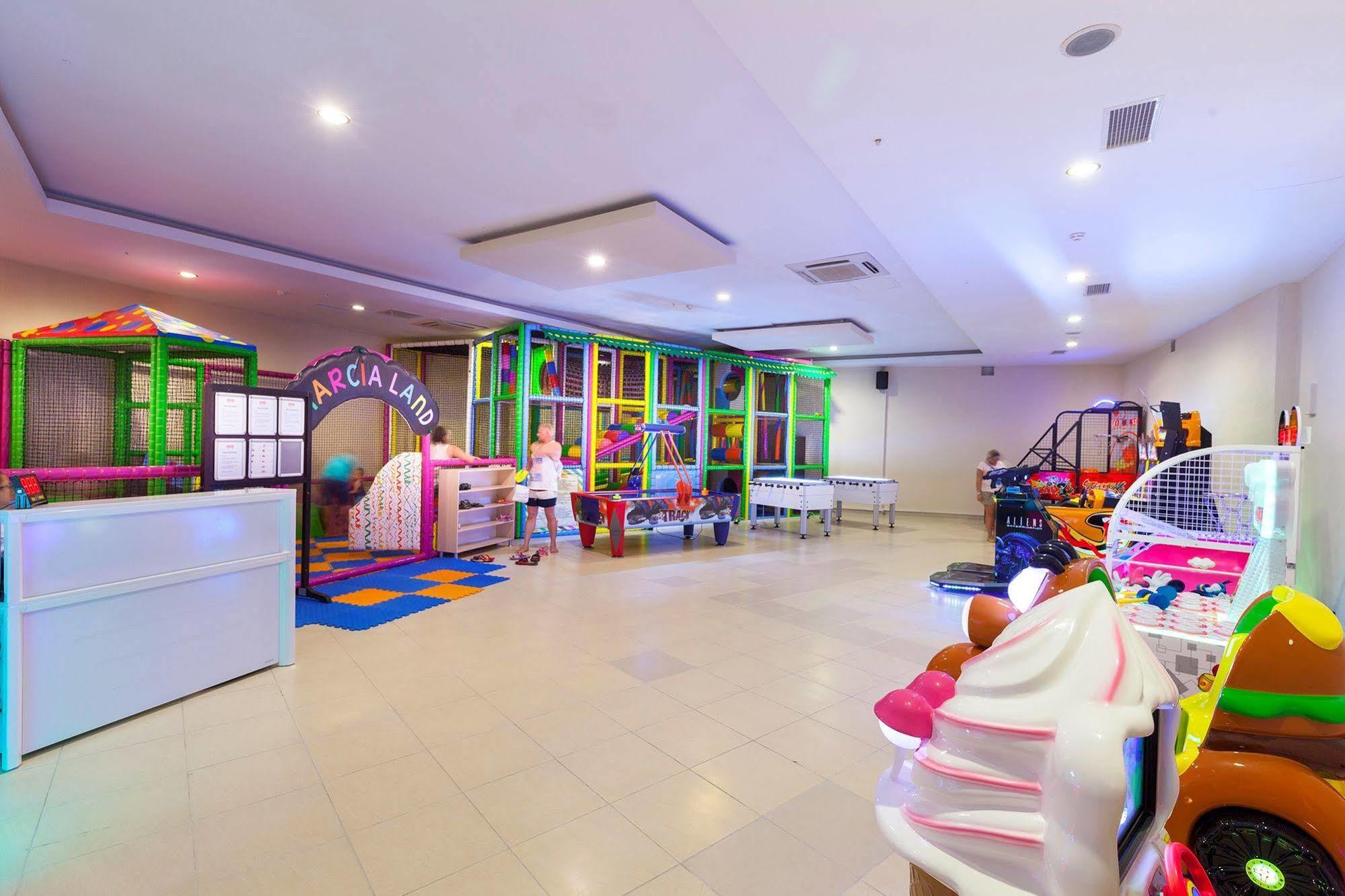 Narcia Resort Side Ilica  ภายนอก รูปภาพ